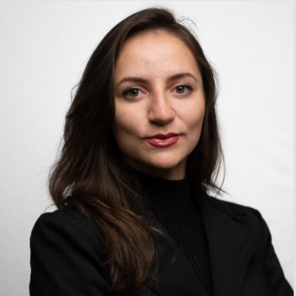 Portrait picture of Anita Dangova.