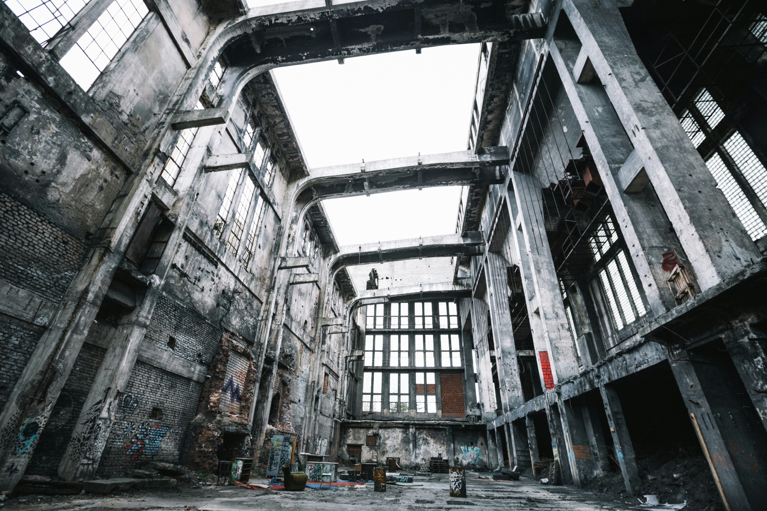 Photo of an abandoned industrial building