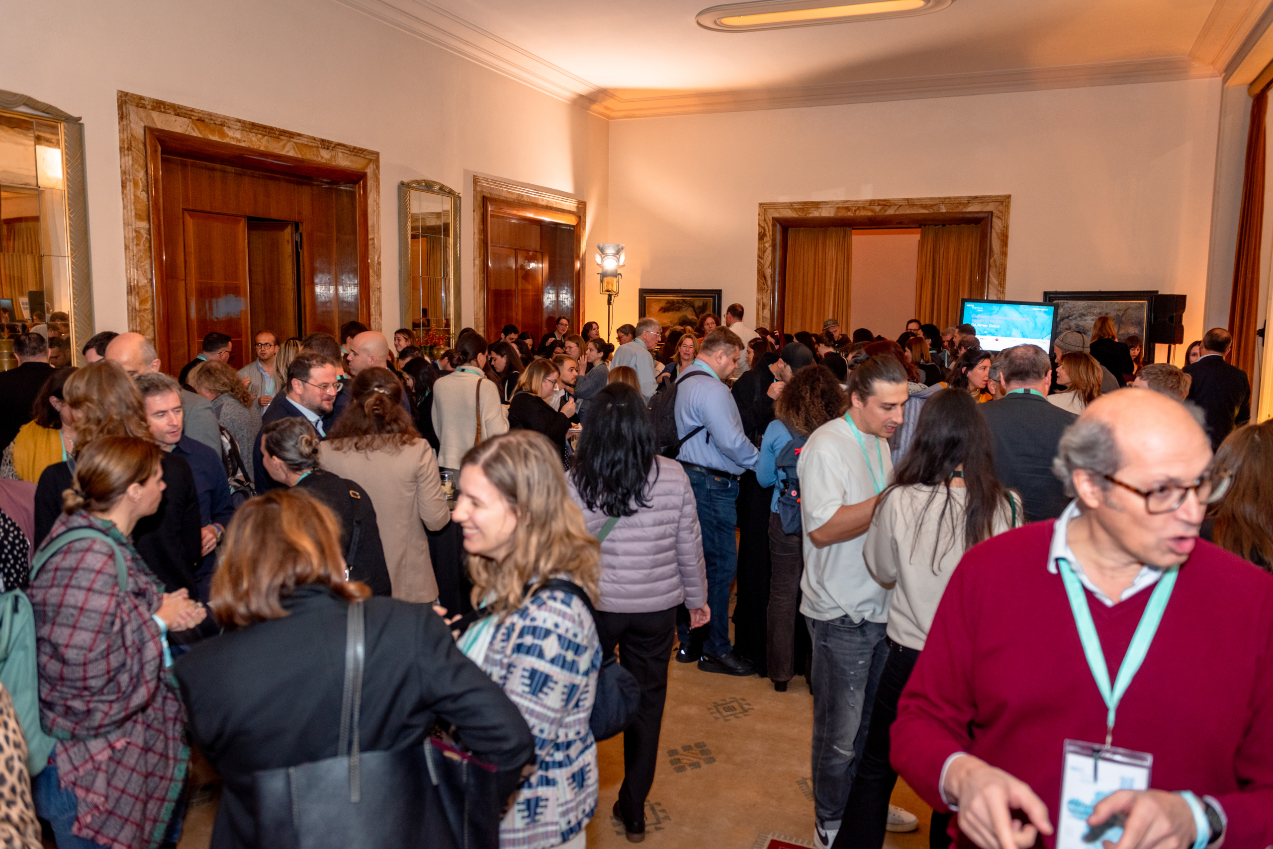 © THE CIVICS Innovation Hub | Geri Lula A large group of participants having conversations during NECE Festival 2024.
