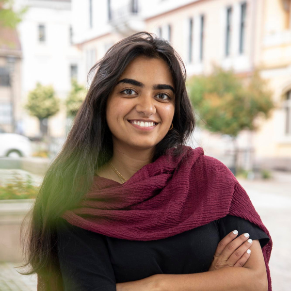 Portrait picture of Mahira Karim.